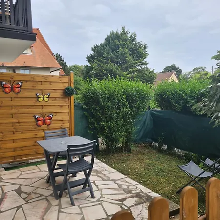 Apartamento - Jardin Et Terrasse Proche De La *